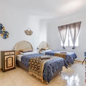 Pure&brave Muy Céntrico 2 Minutos Playa Y Servicios Andando Apartamento Playa Blanca (Lanzarote)