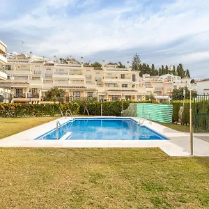 Two Bed Near Burriana Apartamento Nerja
